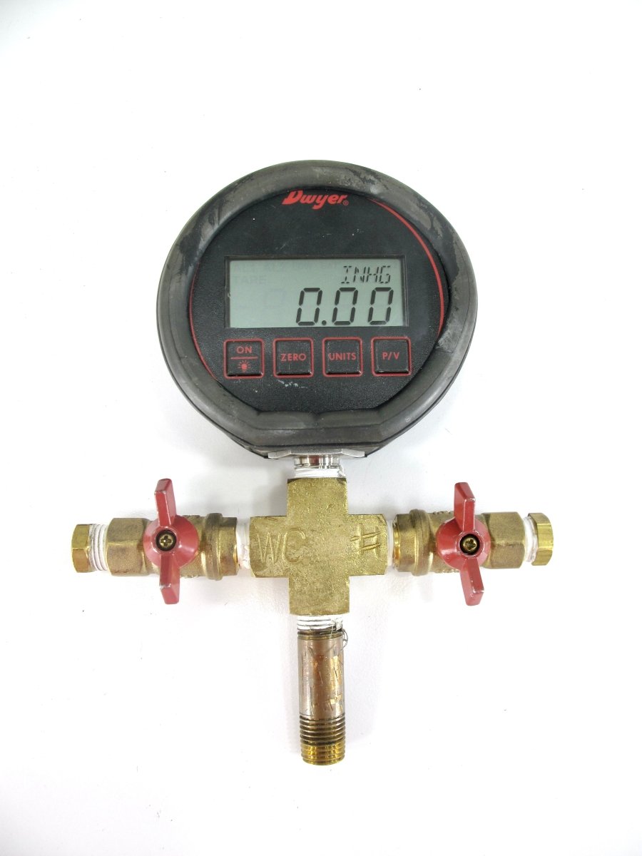 Dwyer DPG - 103 - NIST 0 - 30PSI 1/4" MNPT Digital Pressure Gauge w/ Valves - ZeereeZ