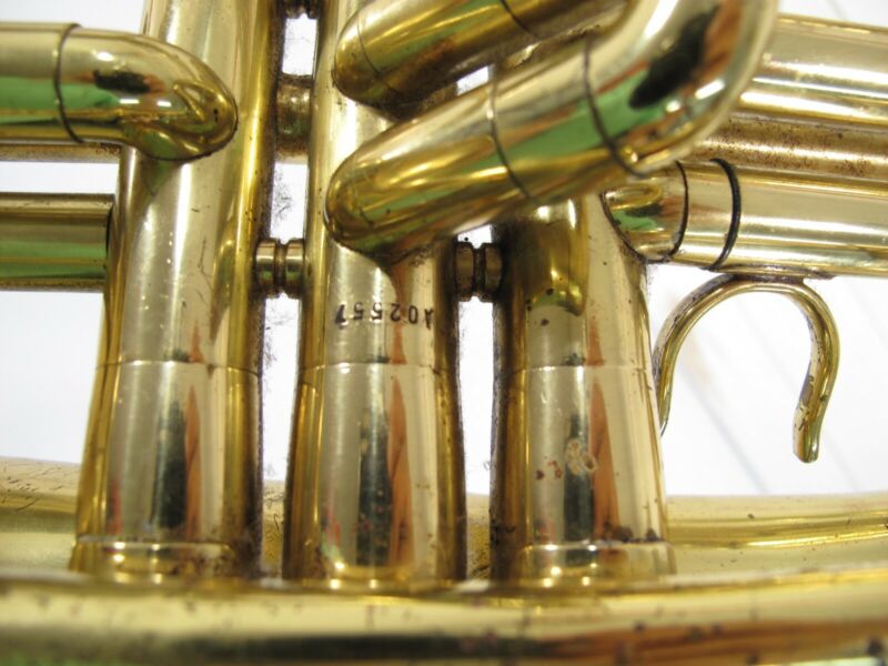 Dynasty Vintage Brass Marching Mellophone - ZeereeZ