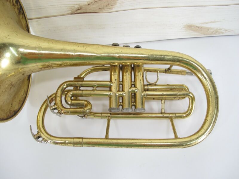 Dynasty Vintage Brass Marching Mellophone - ZeereeZ