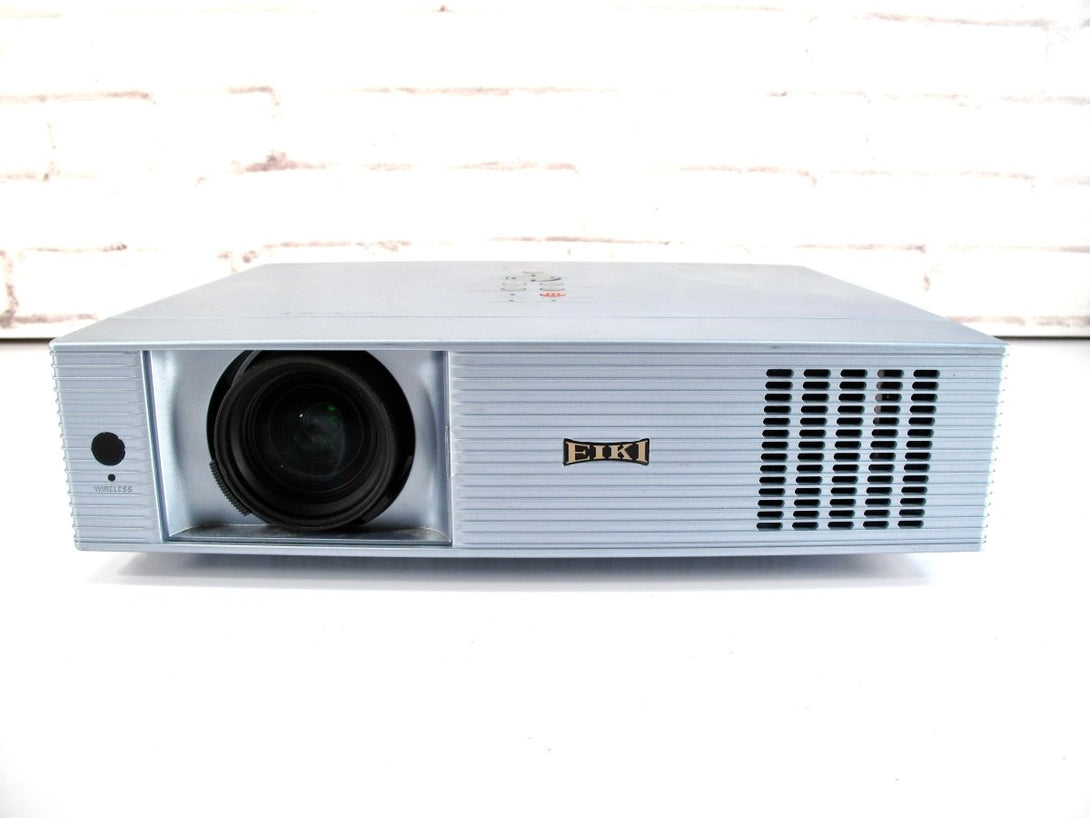 Eiki LC - WB42N Brilliant Conference Room Projector 1200x800 HDMI USB Projector - ZeereeZ