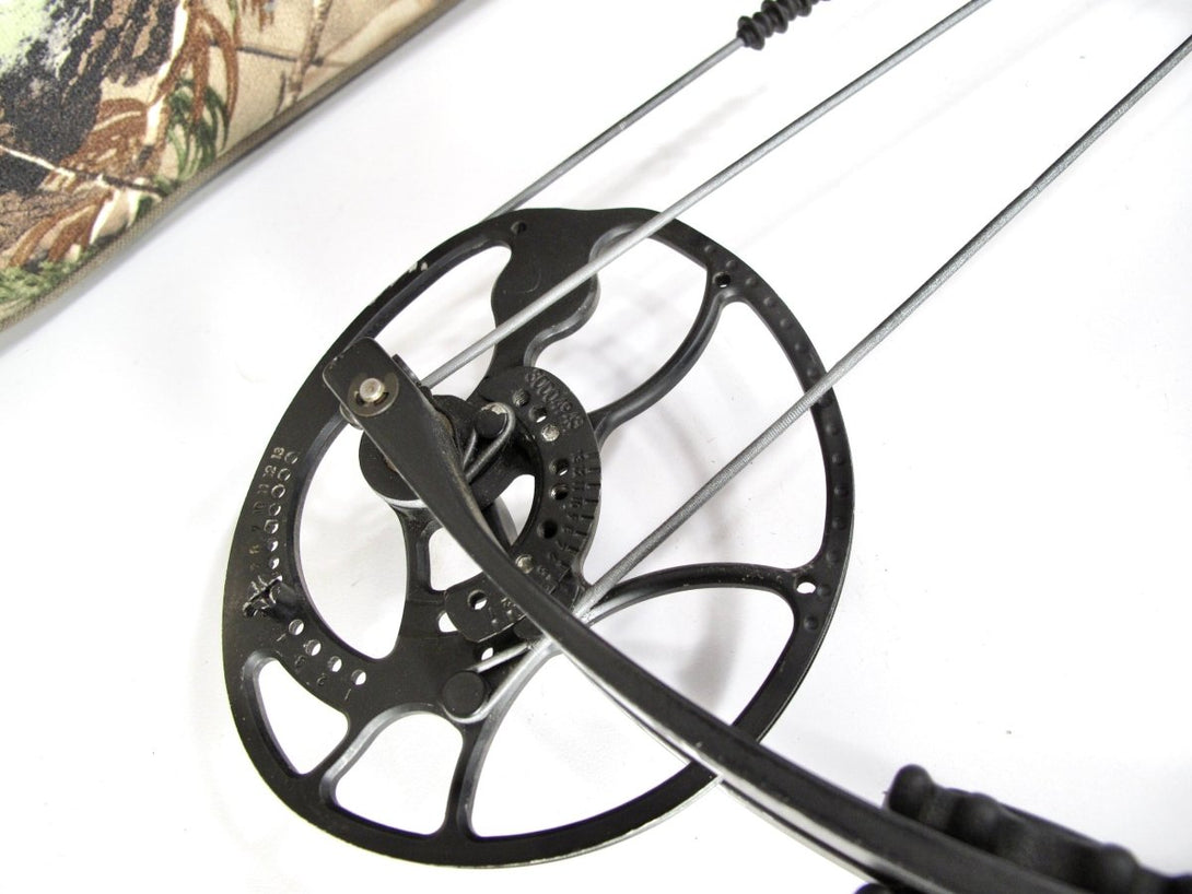 Elite Terrain 55 - 70# 25.5 - 31.5” Mountain Tan Compound Bow Right Hand - ZeereeZ