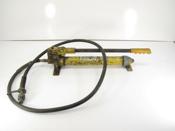 ENERPAC P - 39 Hydraulic Hand Pump 10, 000 PSI 40 Cubic Inch - ZeereeZ