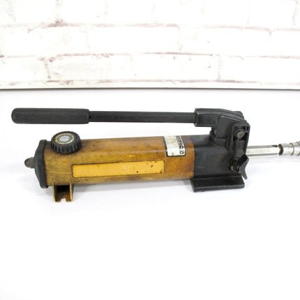 Enerpac P11, 10,000 PSI Single Speed Lightweight Hydraulic Hand Pump - ZeereeZ