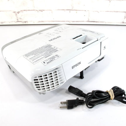 Epson PowerLite S39 3LCD SVGA HDMI Projector 3300 Lumens - ZeereeZ