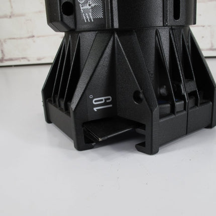 ETC Source 4 750 Watt Ellipsoidal Spotlight Edison Plug 19 Degree - ZeereeZ