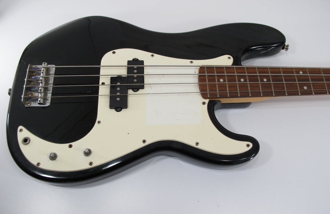 Fender Squier Affinity P - Bass 4 String Solid Body Bass Guitar Right Hand - ZeereeZ