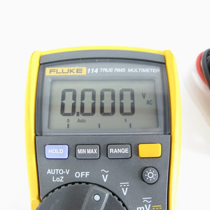 Fluke 114 CAT III 600 V True - RMS Electrical Multimeter w/ Leads - ZeereeZ