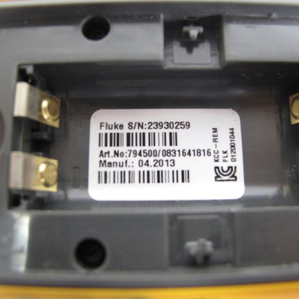 Fluke 424D Laser Distance Meter Tester 100 Meters 330 Feet F424D - ZeereeZ
