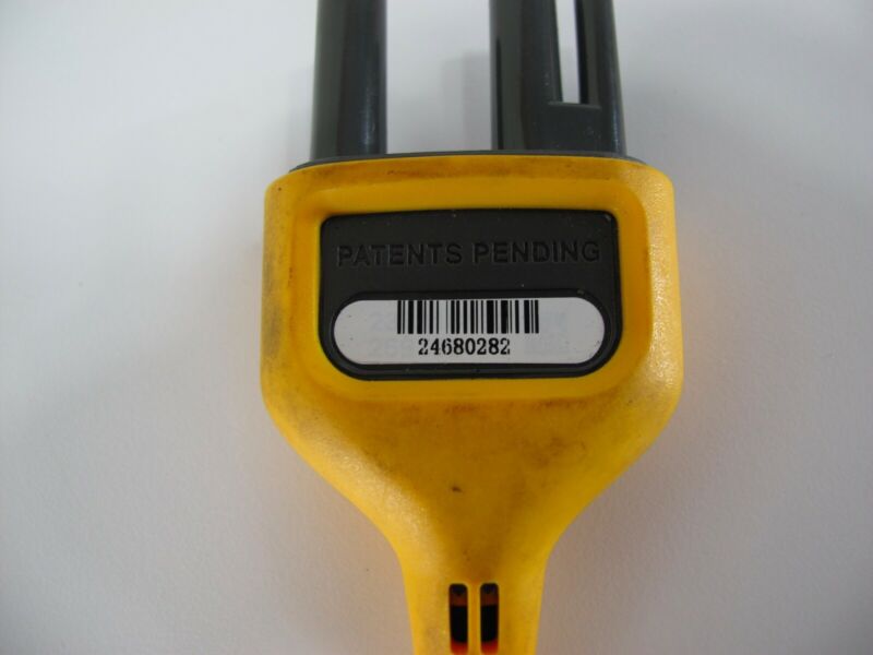 Fluke i2500 - 18 iFlex 2500A Flexible Current Clamp Meter Probe 18 Inch - ZeereeZ