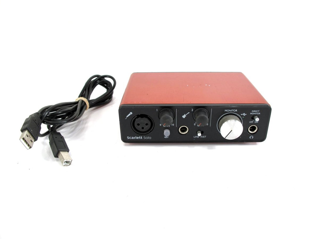 Focusrite Scarlett Solo 1st Gen 24 Bit USB Audio Recording Interface - ZeereeZ