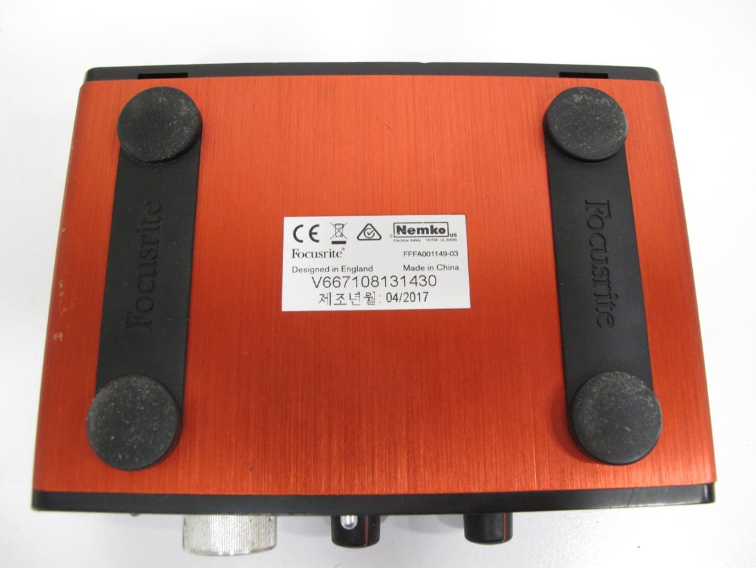 Focusrite Scarlett Solo 1st Gen 24 Bit USB Audio Recording Interface - ZeereeZ