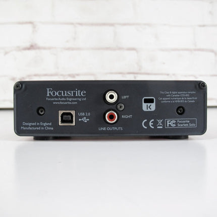 Focusrite Scarlett Solo 2nd Generation 2 - in/2 - out USB Audio Interface - ZeereeZ