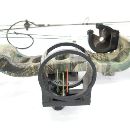 Fred Bear Instinct 29" 70# RH Compound Hunting Bow & Arrow Bundle - ZeereeZ