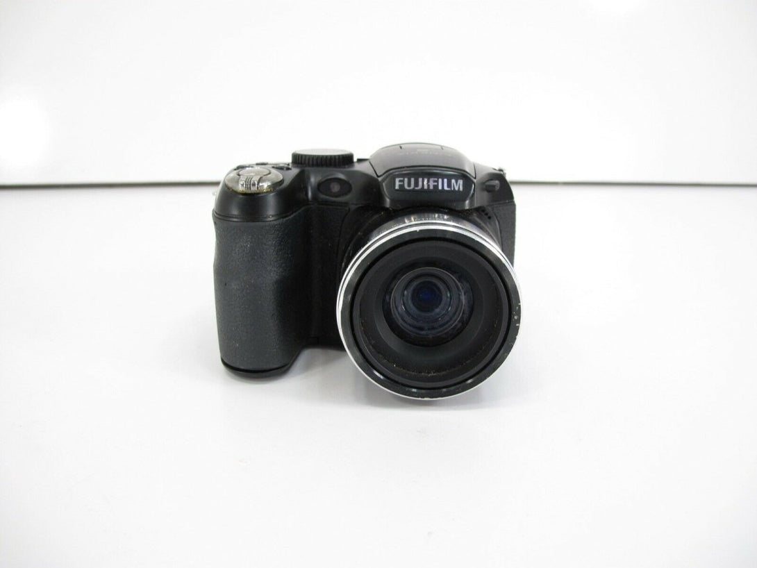 Fuji Finepix S2980 Digital Bridge Camera 14MP 18x Optical Zoom Fujifilm - ZeereeZ