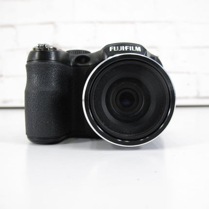 Fuji Fujifilm Finepix S S1800 18x Optical Zoom 12MP Digital Camera - ZeereeZ