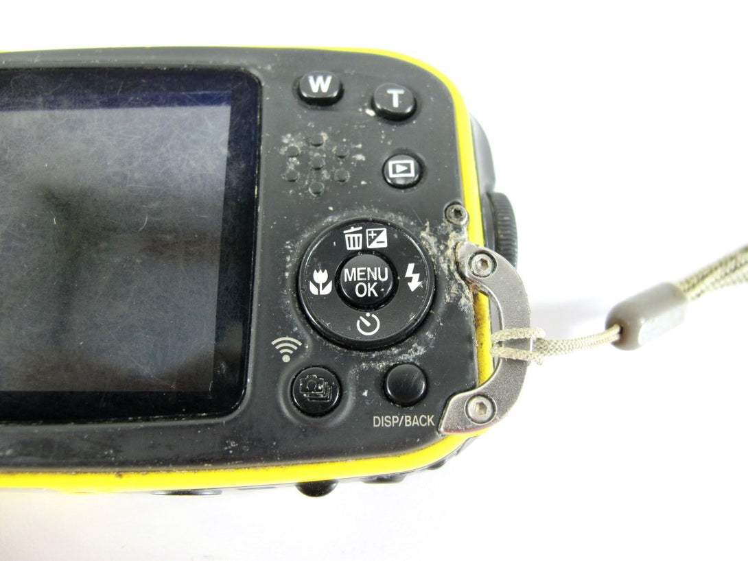 Fujifilm FinePix XP XP70 16.4MP 5X Zoom Underwater Waterproof Digital Camera - ZeereeZ