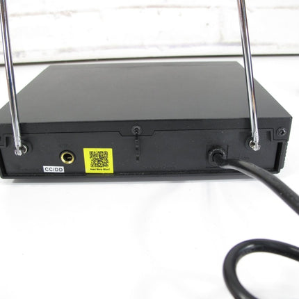 Gem Sound GMW - 2 Wireless Two Mic Microphone System VHF Dual Channel - ZeereeZ