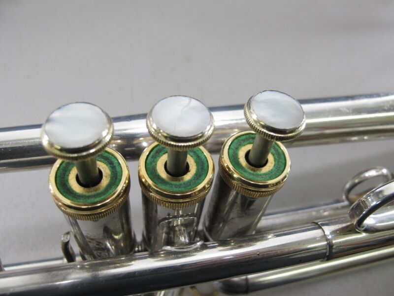 Getzen 770 SG Select Gold Series Vintage Trumpet w/ Bach Artisan Mouthpiece - ZeereeZ