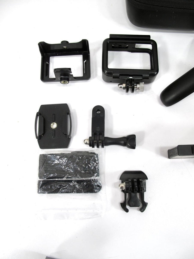 GoPro HERO7 Silver 4K HD Action Camera LCD GPS w/ Accessories - ZeereeZ