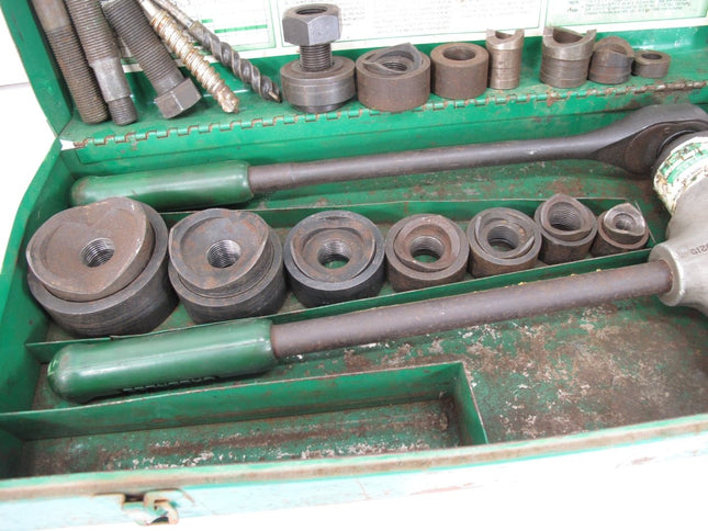 Greenlee 1906SB Ratcheting Knockout Punch Driver Kit - ZeereeZ