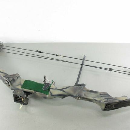 Grizzly XLR 30” 65# Compound Hunting Bow w/ Archers Choice Sights - ZeereeZ