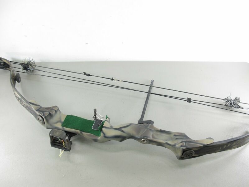 Grizzly XLR 30” 65# Compound Hunting Bow w/ Archers Choice Sights - ZeereeZ