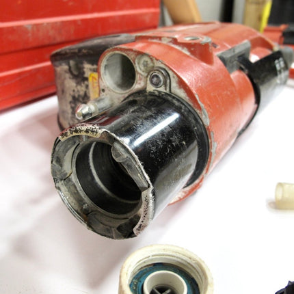 Hilti DD EC - 1 Diamond Core Wet Drill Drilling Machine Kit for Parts or Repair - ZeereeZ