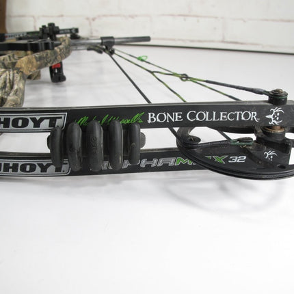 Hoyt Bone Collector AlphaMax 32 60 - 70# RH Compound Hunting Bow - ZeereeZ