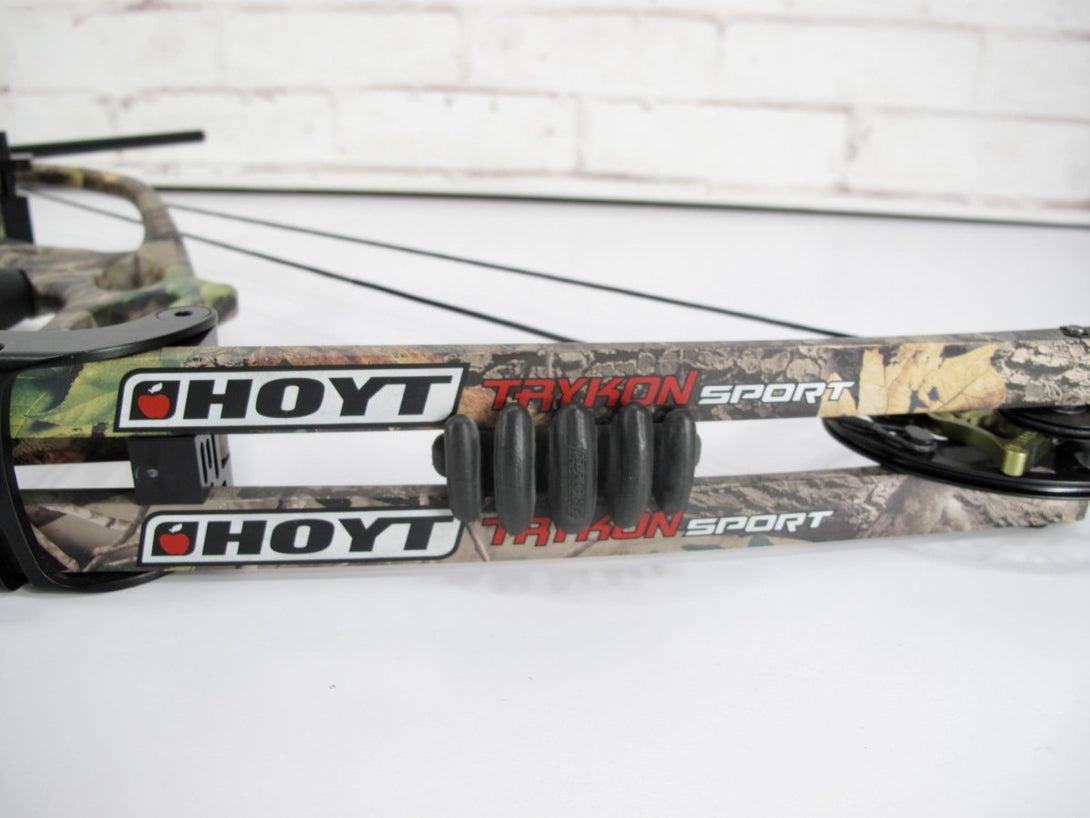 Hoyt Trykon 40 - 50# 26 - 28.5” Compound Bow - ZeereeZ