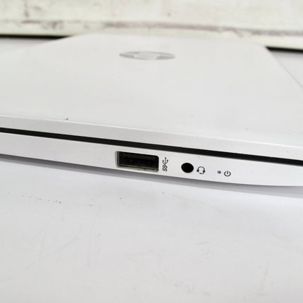 HP Stream 11 - ak0035nr 1.10GHz Intel 4GB 32GB eMMC 11.6 - Inch WLED Win 10 - ZeereeZ