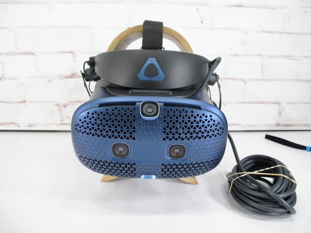 HTC Vive Cosmos Virtual Reality VR Headset for Windows PC - ZeereeZ