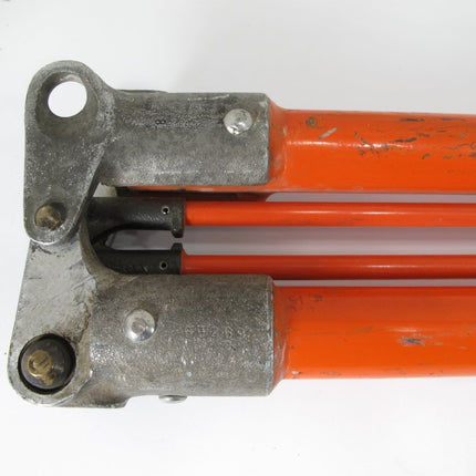 Hubbell Grip All C403 - 0297 8' Folding Hinged Linemans Hot Line Installation Tool - ZeereeZ