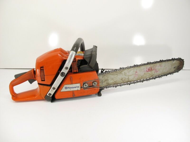 Husqvarna 570 Arborist Heavy Duty Chainsaw w/ 20 Inch Bar ZeereeZ Husqvarna 570 Arborist Heavy Duty Chainsaw w/ 20 Inch Bar ZeereeZ