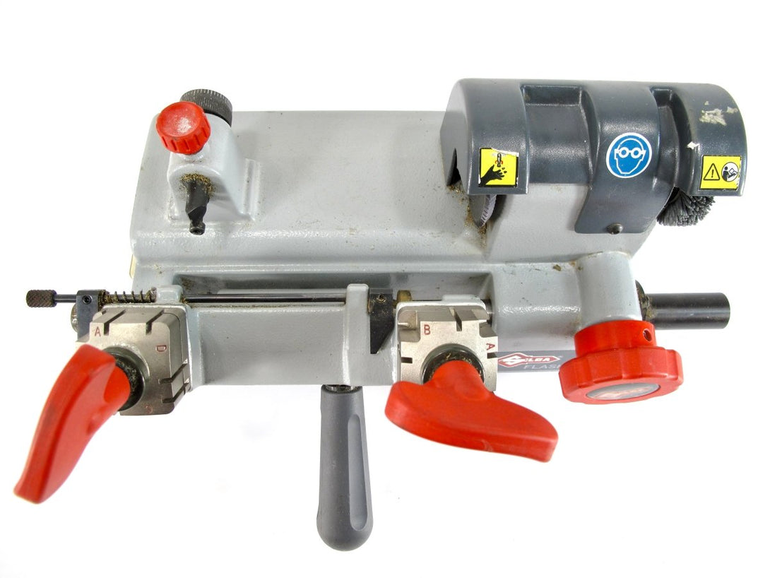 Ilco Silca Flash 008 Manual Key Machine - ZeereeZ