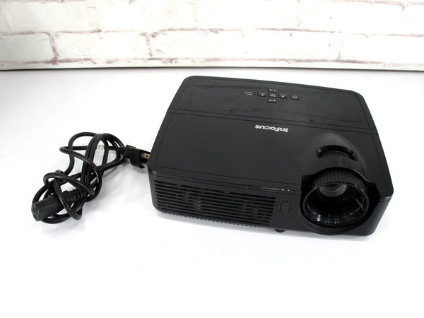 InFocus IN116 3D ready WXGA 2700 Lumens Portable 3000:1 DLP Projector - ZeereeZ