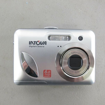 Intova IC - 600 Digital Sports Camera 6.0MP 2.4" LCD Underwater Waterproof Camera - ZeereeZ