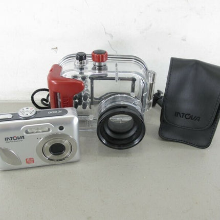 Intova IC - 600 Digital Sports Camera 6.0MP 2.4" LCD Underwater Waterproof Camera - ZeereeZ
