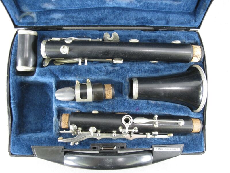 Jean Martin Freres Vintage Wood Clarinet w/ Case & Mouthpiece - ZeereeZ