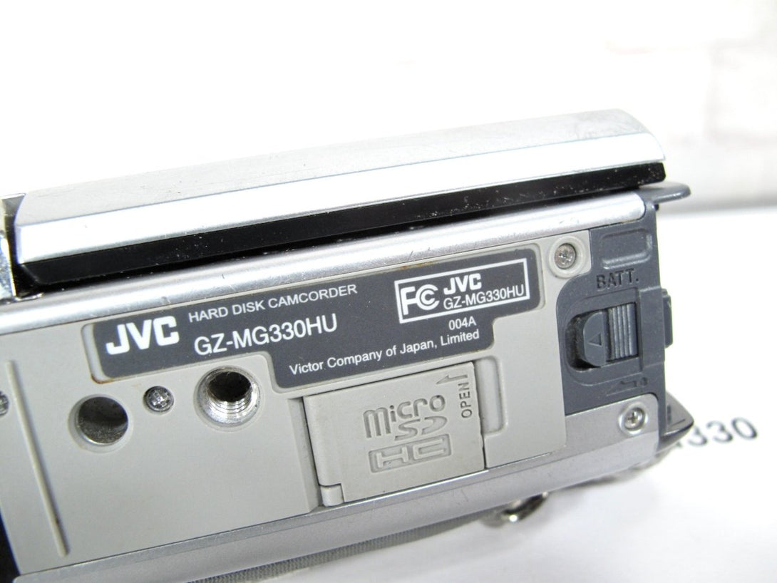 JVC Everio GZ - MG330HU Hybrid 30GB HDD 35x Optical Video Camera Camcorder - ZeereeZ