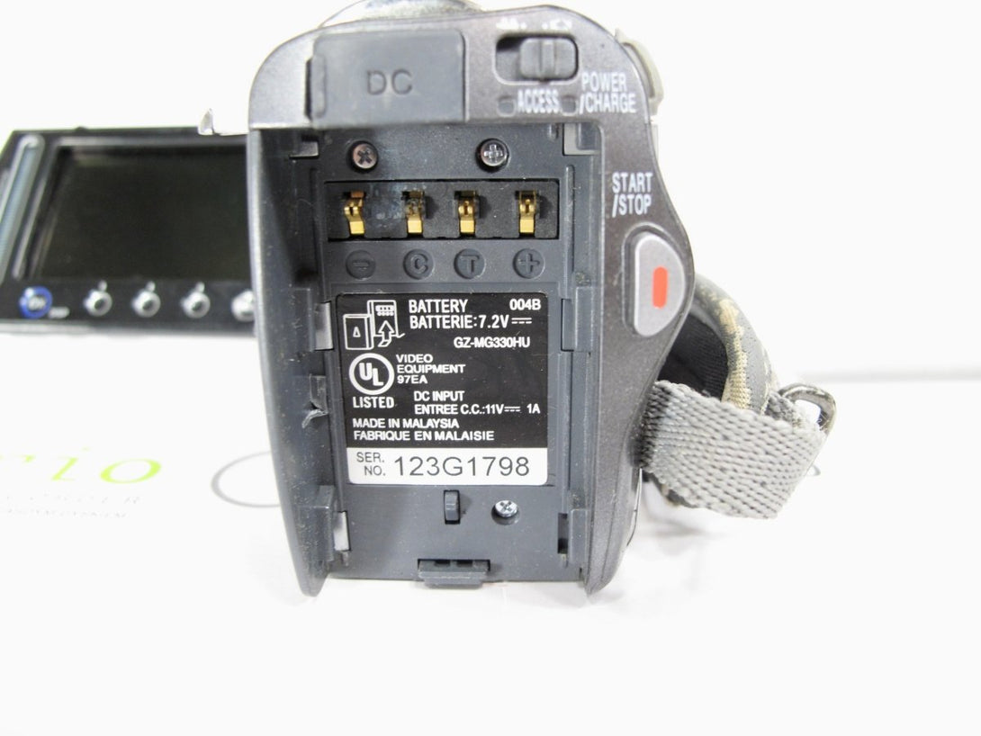 JVC Everio GZ - MG330HU Hybrid 30GB HDD 35x Optical Video Camera Camcorder - ZeereeZ