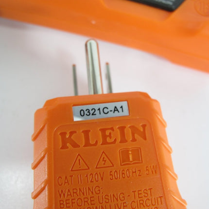 Klein Tools ET310 AC Circuit Breaker Finder with Integrated GFCI Outlet Tester - ZeereeZ