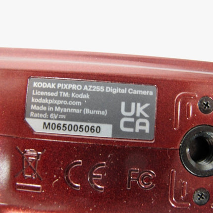 Kodak AZ255 PIXPRO 16 MP Digital Camera HD Zoom 25x Wide 24 - 600mm 1:3.7 - 6.2 - ZeereeZ