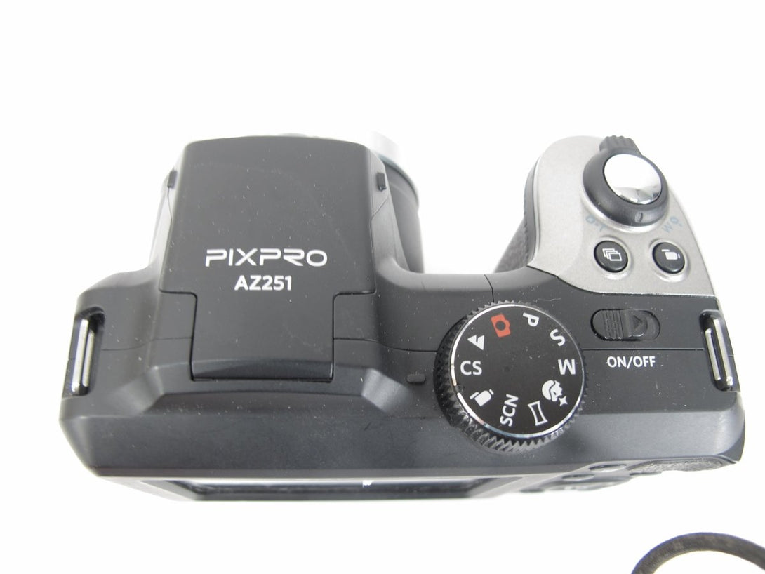 Kodak Pixpro AZ251 DSLR 16MP Digital Camera with 25X Optical Zoom and 3" LCD Screen - ZeereeZ