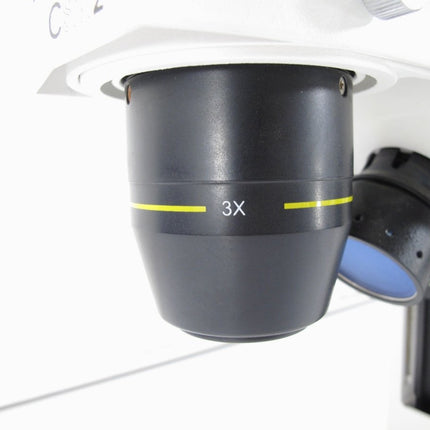 Labomed CSM2 Stereo Sceintific Microscope (no bulb) - ZeereeZ