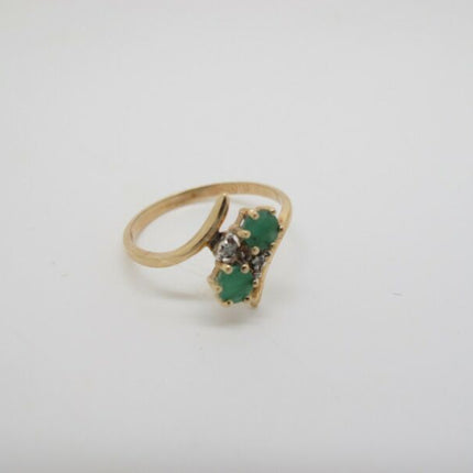 Ladies 10k Yellow Gold Natural Emerald Ring w/ Diamond Accents - ZeereeZ