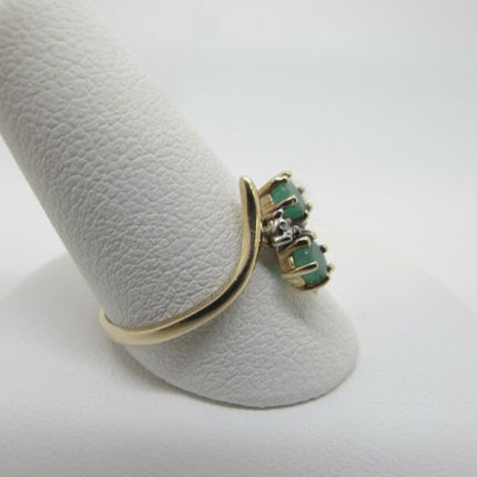 Ladies 10k Yellow Gold Natural Emerald Ring w/ Diamond Accents - ZeereeZ