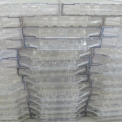 Lot of 50 CD/DVD Anti - Theft Retail Security Cases Clamshells w/ Key - ZeereeZ