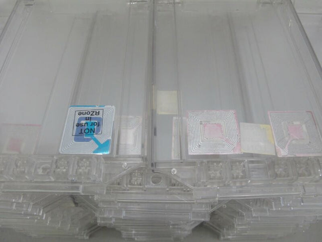 Lot of 50 CD/DVD Anti - Theft Retail Security Cases Clamshells w/ Key - ZeereeZ
