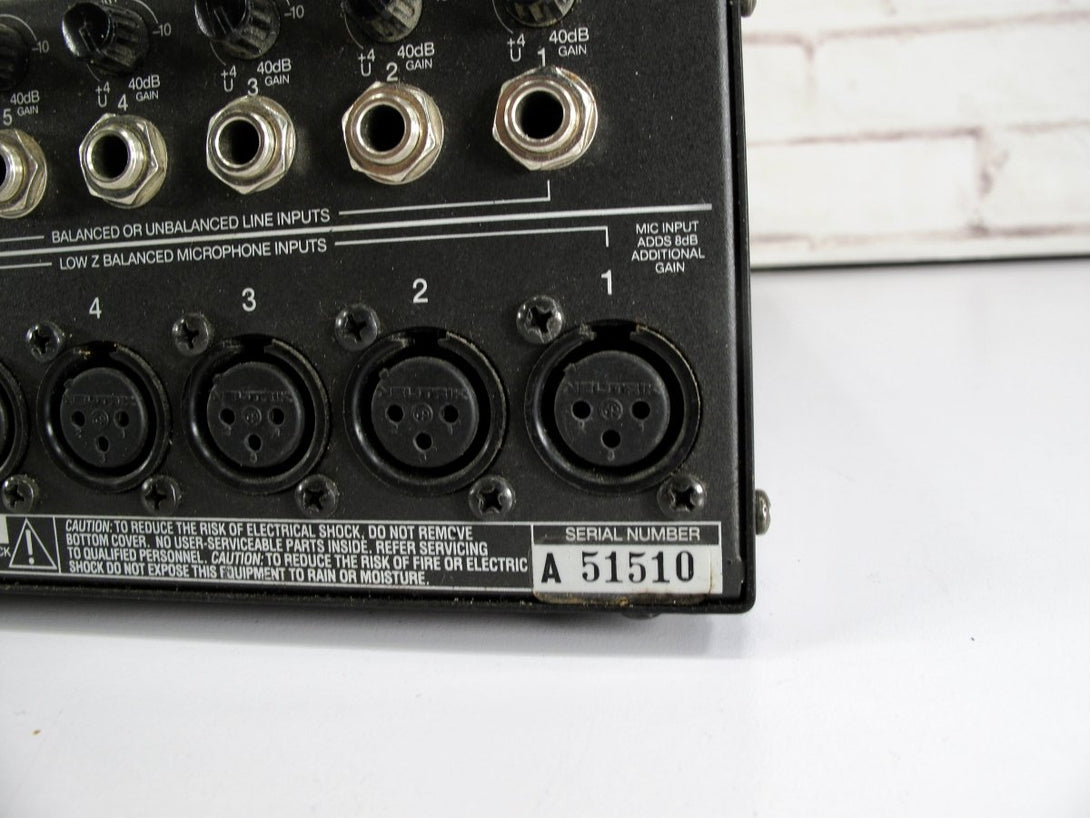 Mackie CR1604 16 - Channel Mic / Lin Mixer Audio Mixing Console - ZeereeZ