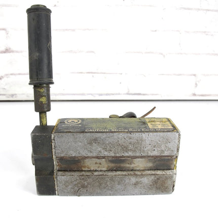 MAG - MATE PNL0800 Lifting Magnet PowerLift 800 lb Flat Cap. 400 lb Round - ZeereeZ